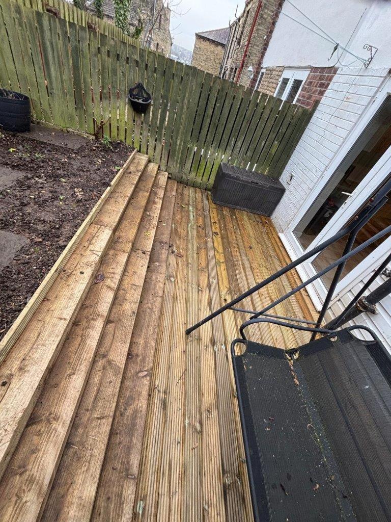 Cosy Brighouse 3 Bed House-Great For Contractorsアパートメント エクステリア 写真